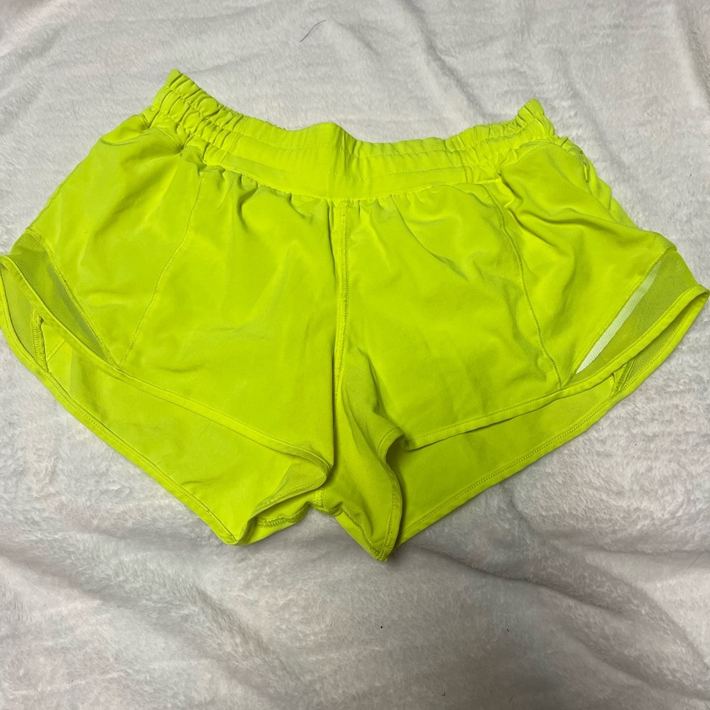 Lululemon hotty hot short